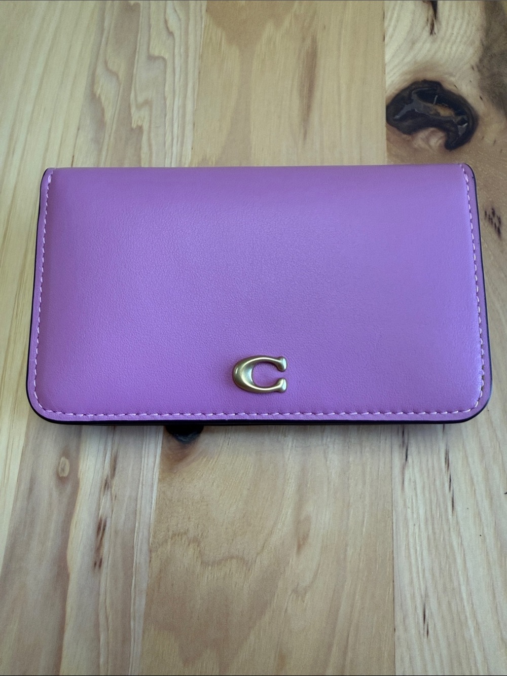 Coach Essential Slim Card Case in Fuchsia